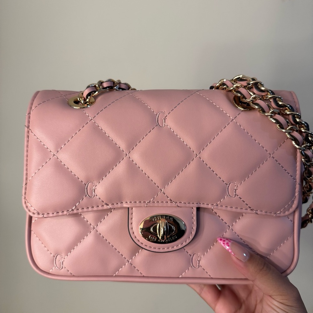Guess Shoulder Bag